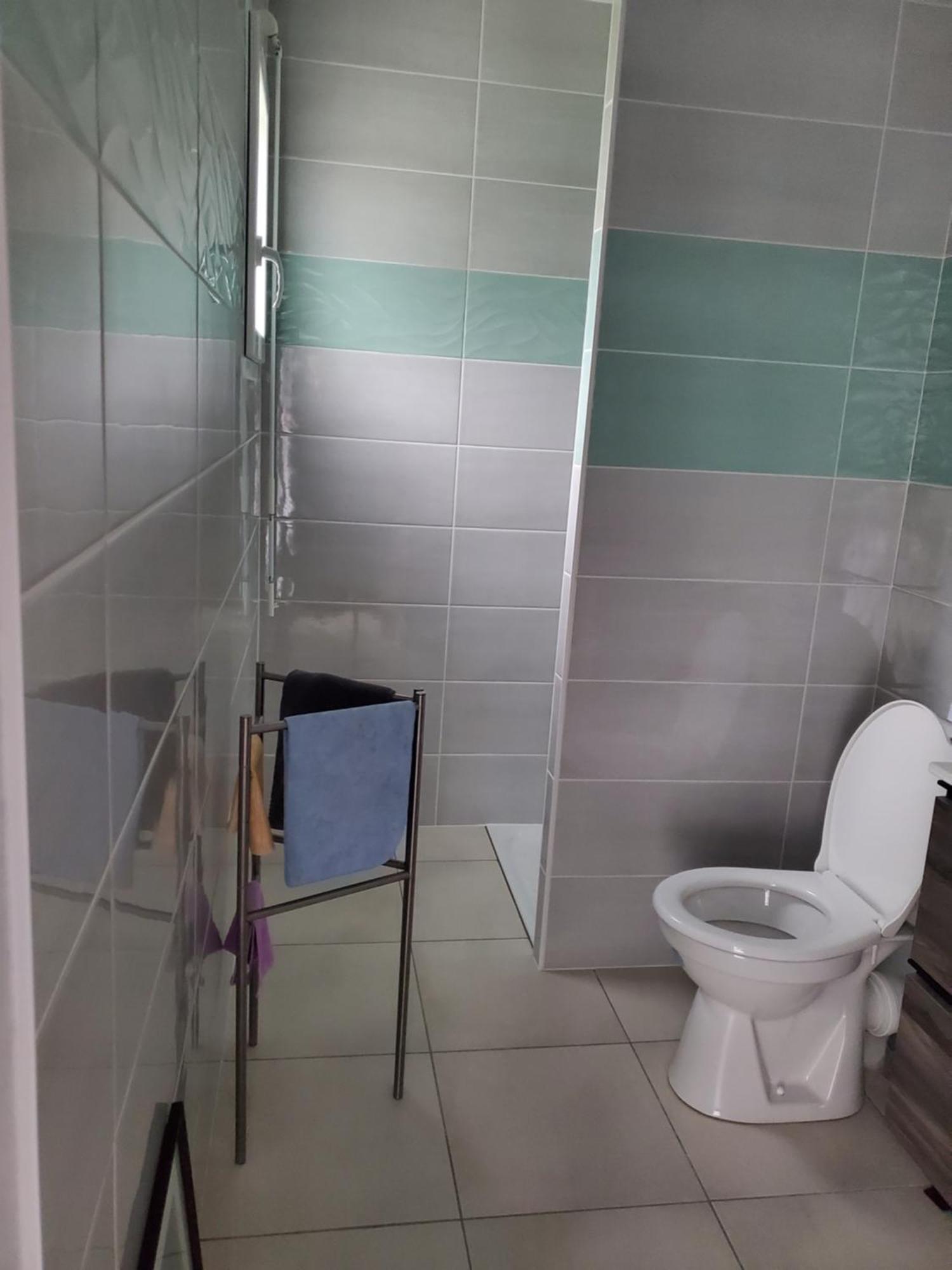 Chez Nadege Apartment Saint-Abraham Ngoại thất bức ảnh